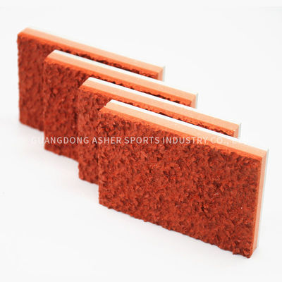 排水の学校連続したトラック分野、EN 14877はリサイクルされたゴム製 トラックを証明した