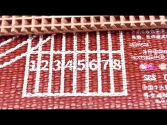 塗装された走行コース